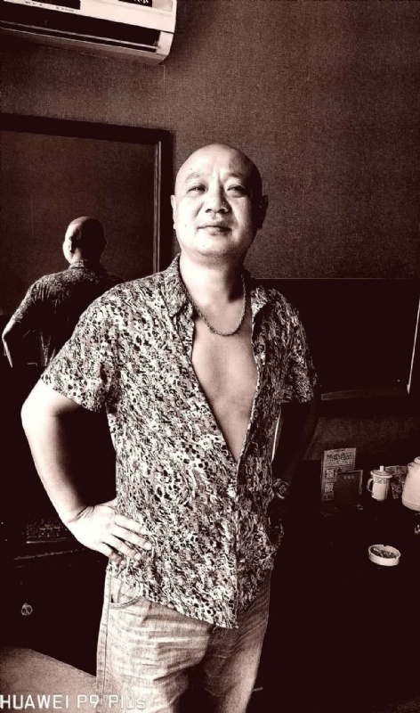 该谁是谁的第一张照片--衢州闪婚服务中心